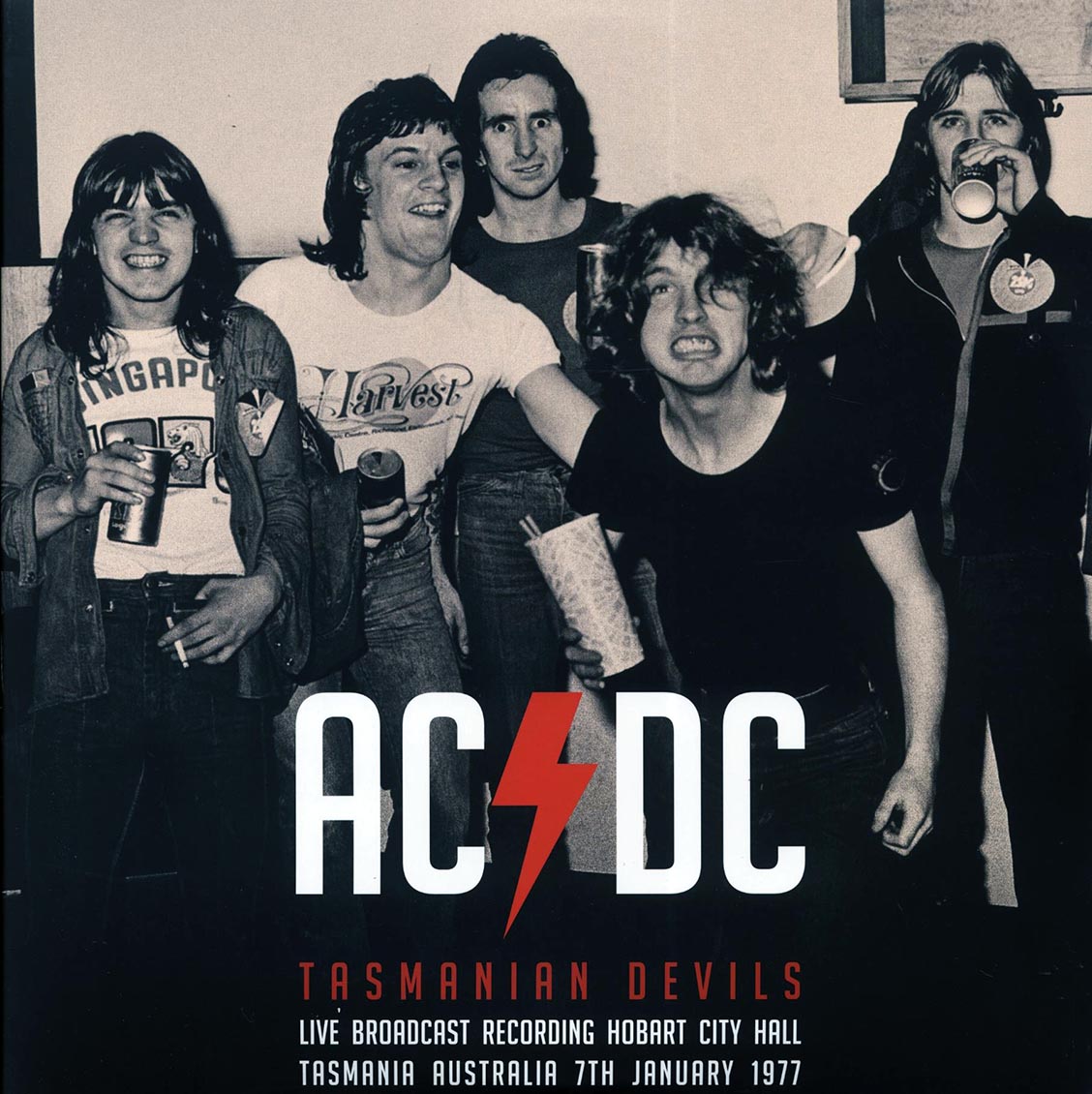 AC/DC - Tasmanian Devils: Live Broadcast Recording, Hobart City Hall, Tasmania, Australia, 7th January 1977 (2xLP) (purple vinyl)